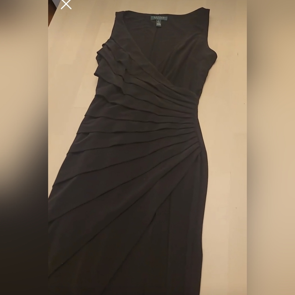 EUC Lauren Ralph Lauren Flattering Faux Layered Look Black Dress